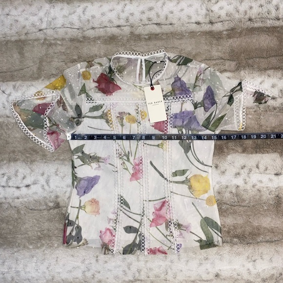 NWT💕TED BAKER Arelln Floral High Neck Top With Lace Details Size 0 - Picture 8 of 16